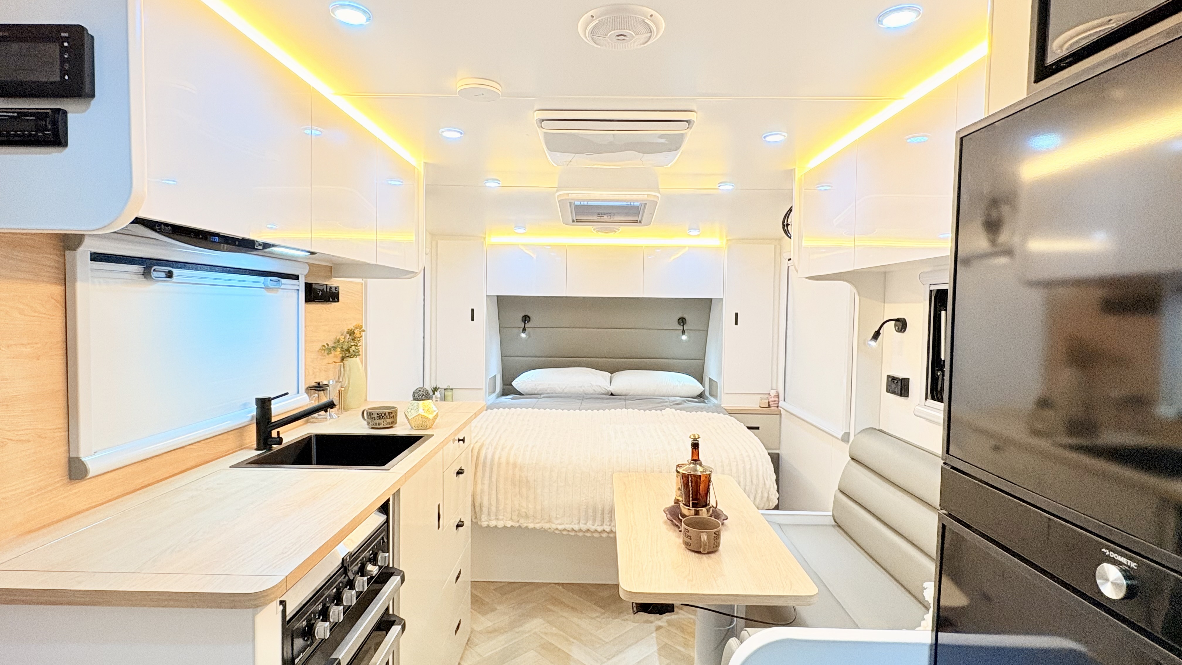 Atom Internal 28